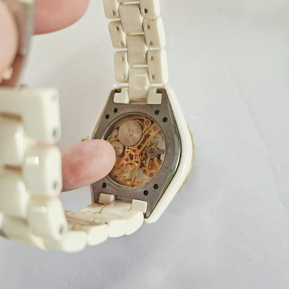 Lot‎ Of Womens Watches Stylish Time Pieces Modern And Vintage Looks